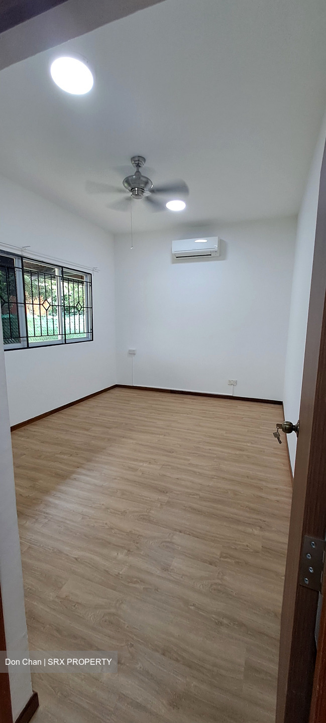 Pasir Ris Beach Park (D18), Terrace #440372751